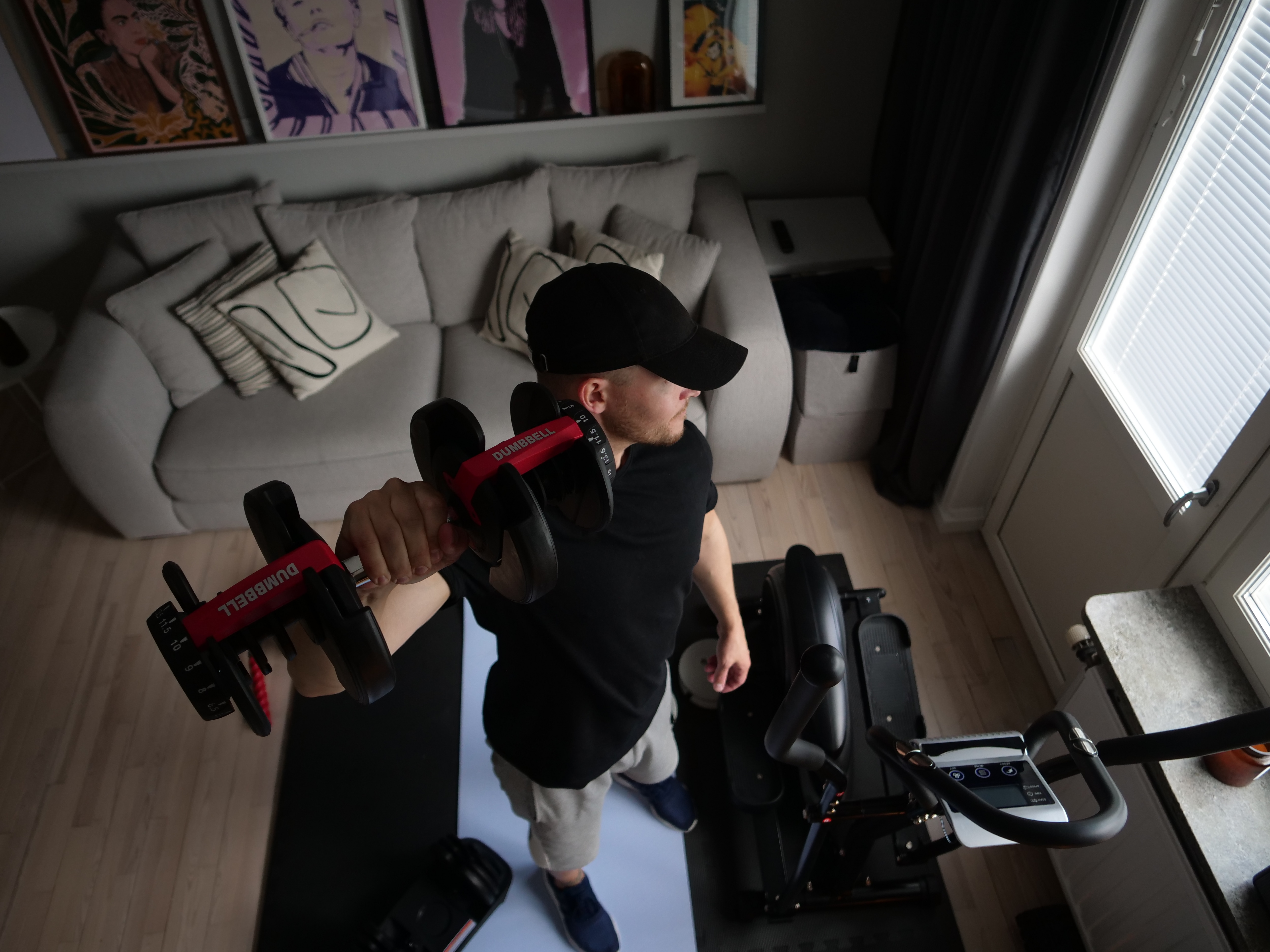 2 kpl säädettävät käsipainot, 2,5–24 kg